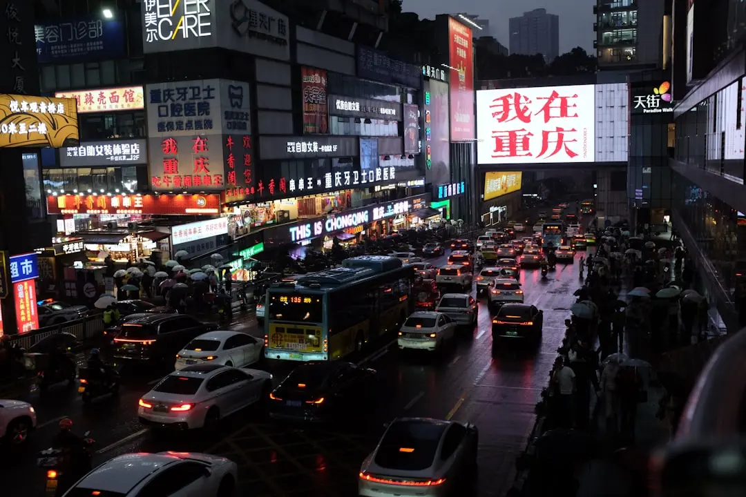 2025重庆企业品牌升级趋势:视觉形象重塑成竞争关键正文配图 2